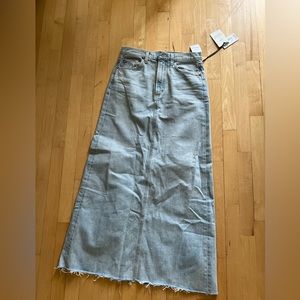 Free People Algode midi Denim Skirt size 25. Never worn.